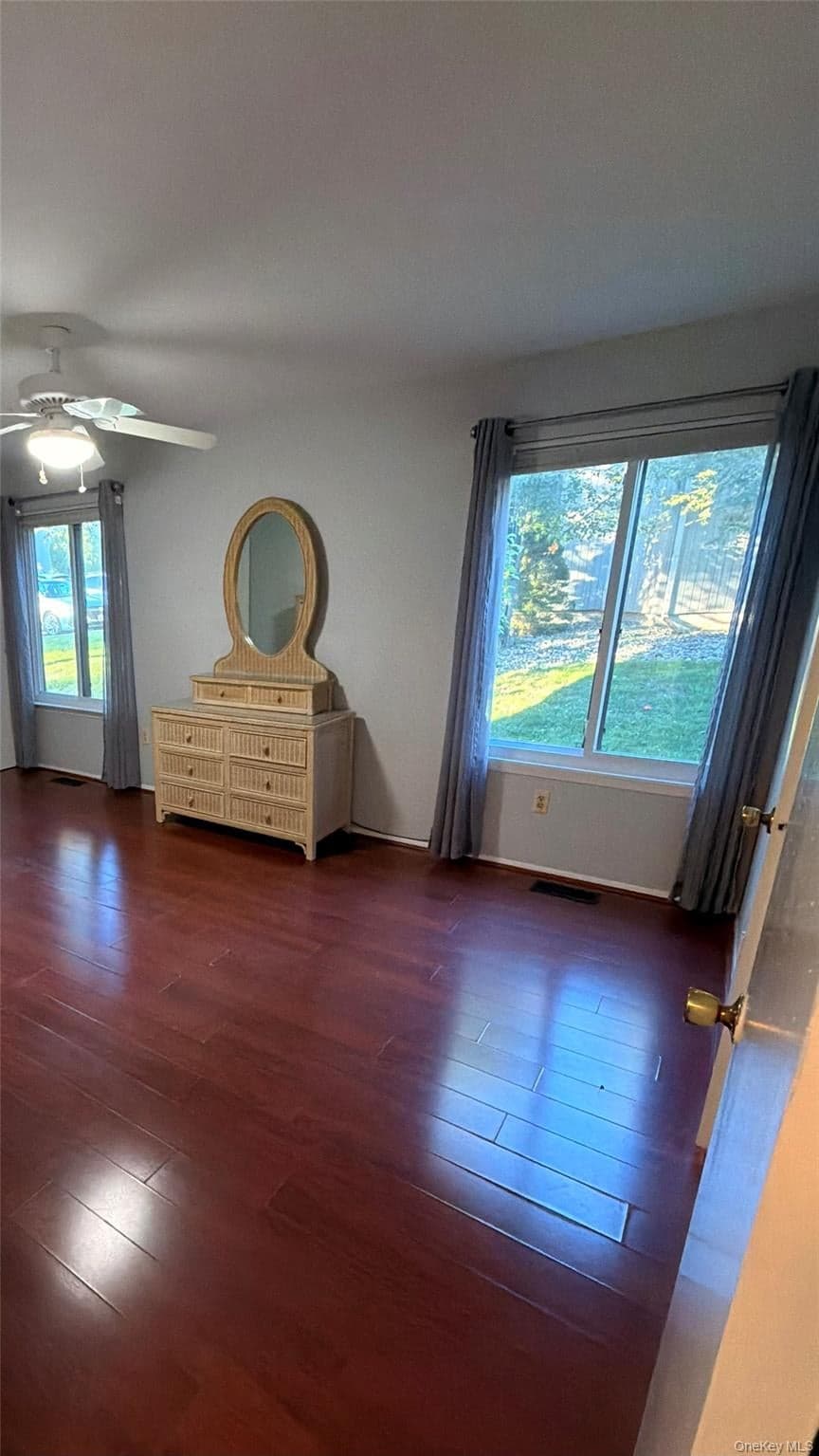 136 Sycamore Drive thumbnail 10
