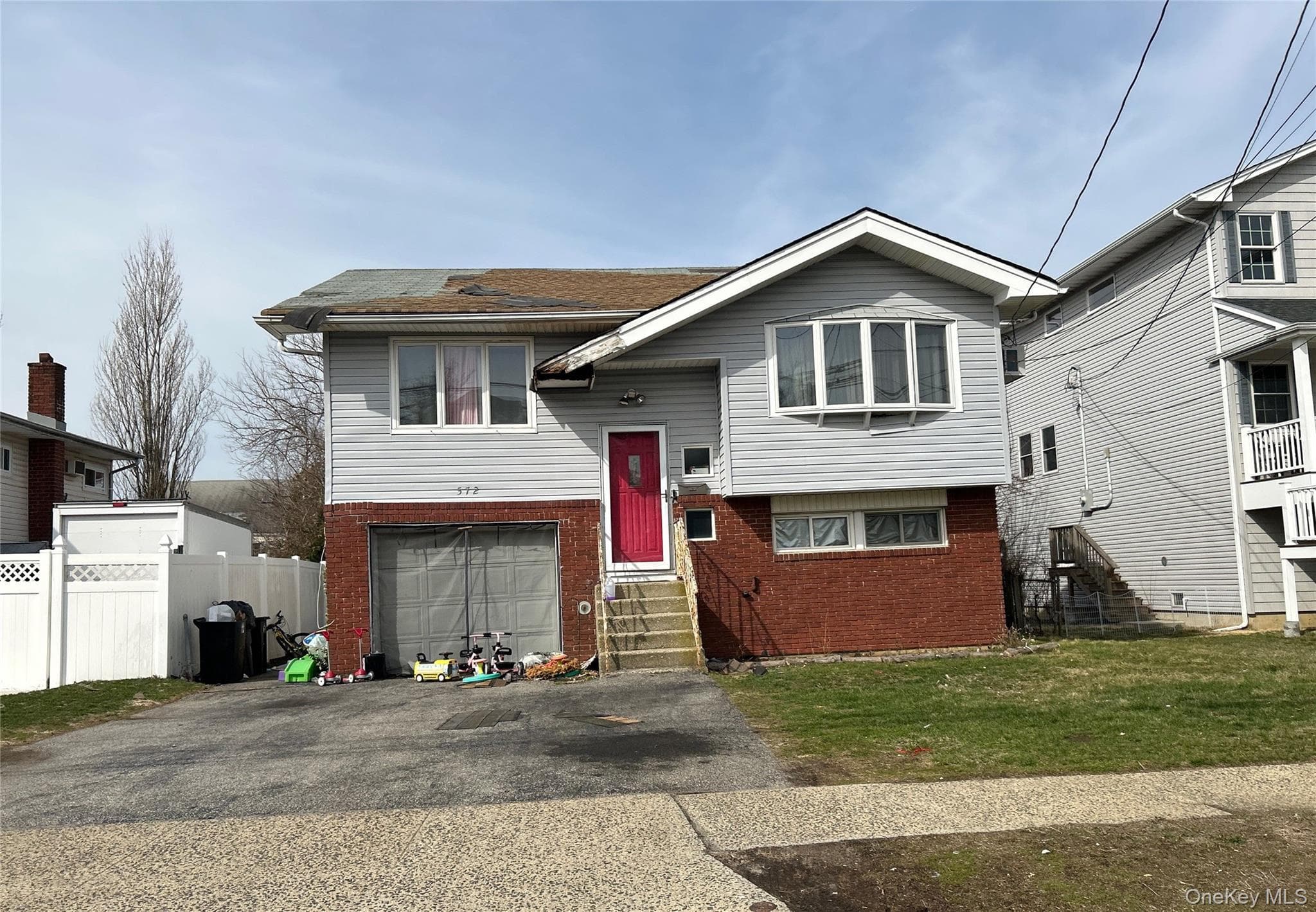 572 Miller Avenue thumbnail 3