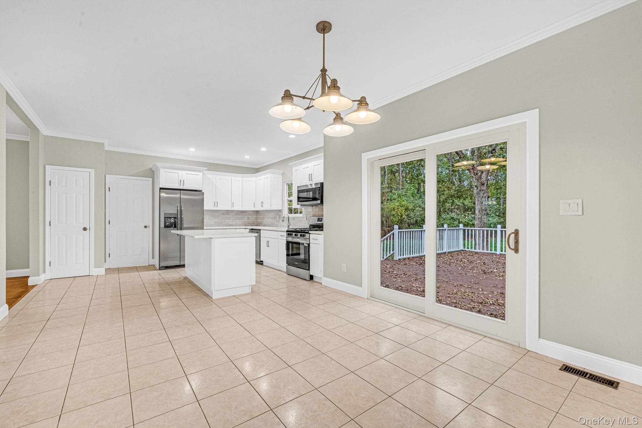 12 Davidson Drive thumbnail 19