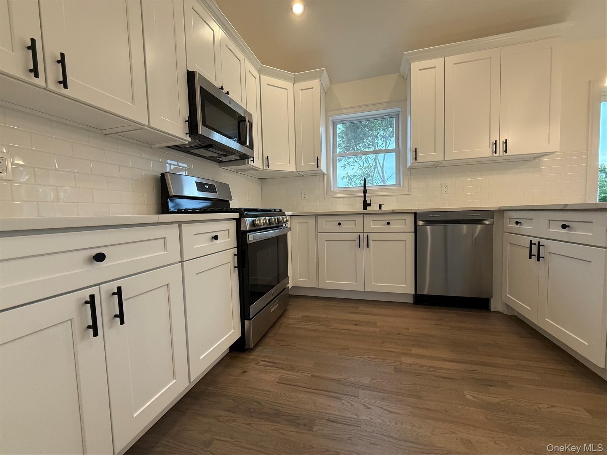 129 Southaven Avenue thumbnail 7