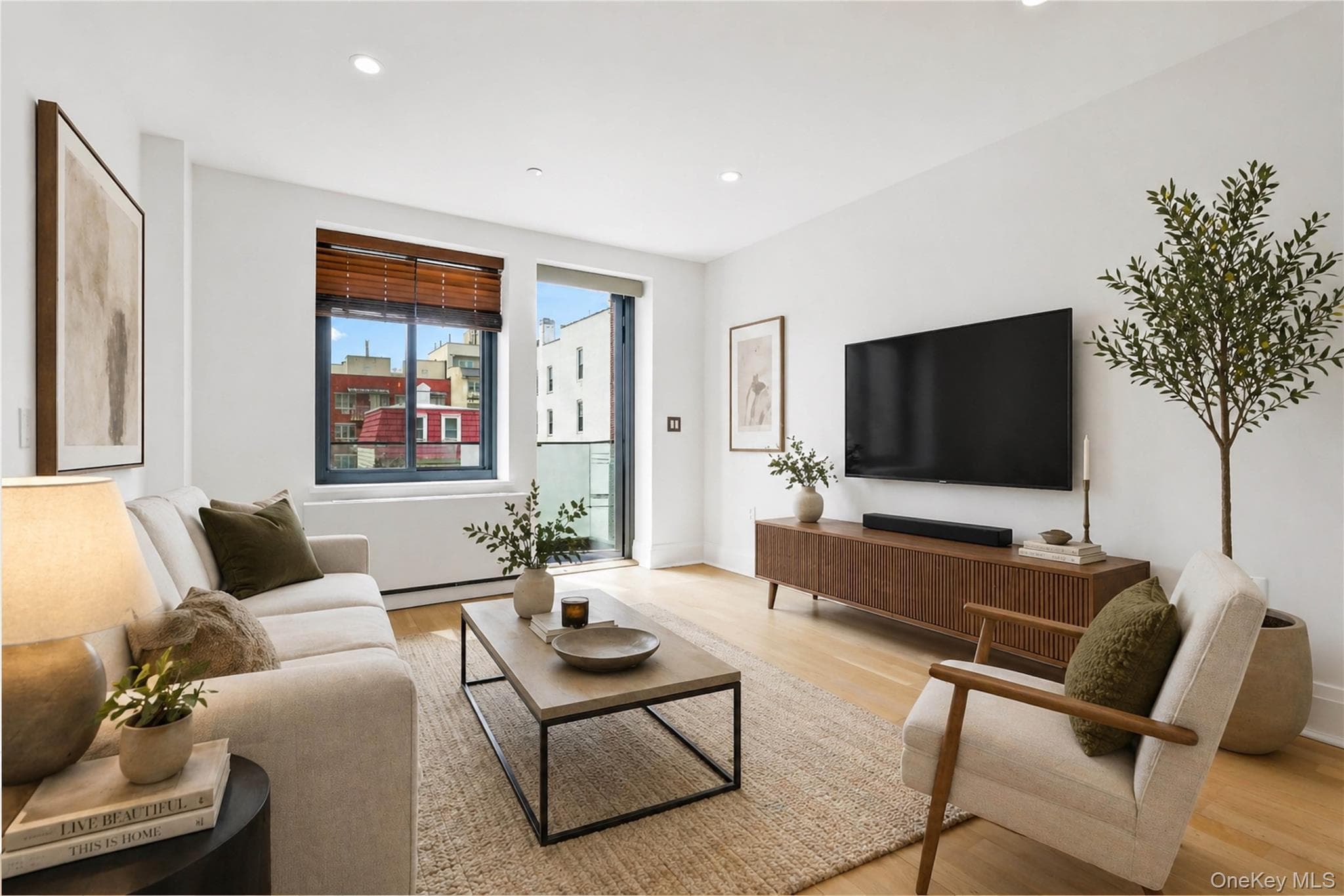 2343 31st Road Unit: 3B, Astoria