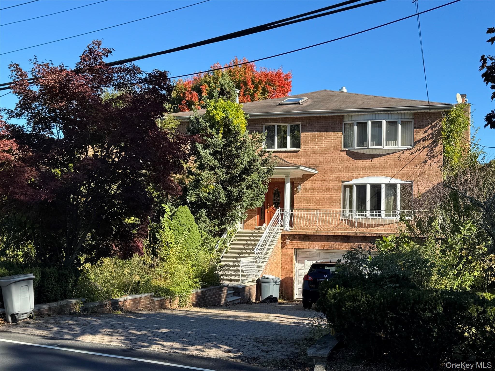 718 Scarsdale Road thumbnail 2