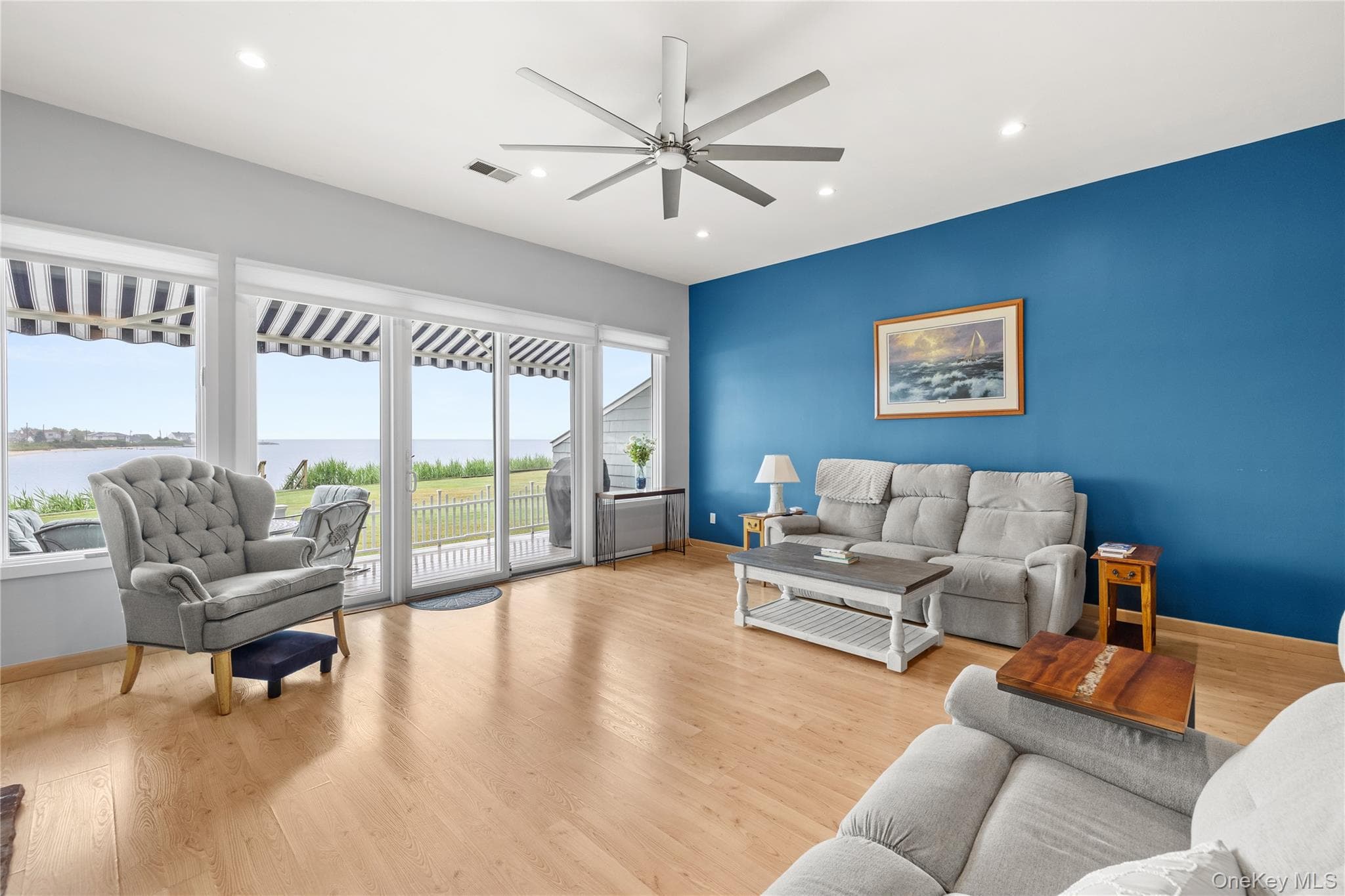 8 Victoria Drive Unit: 8 thumbnail 9