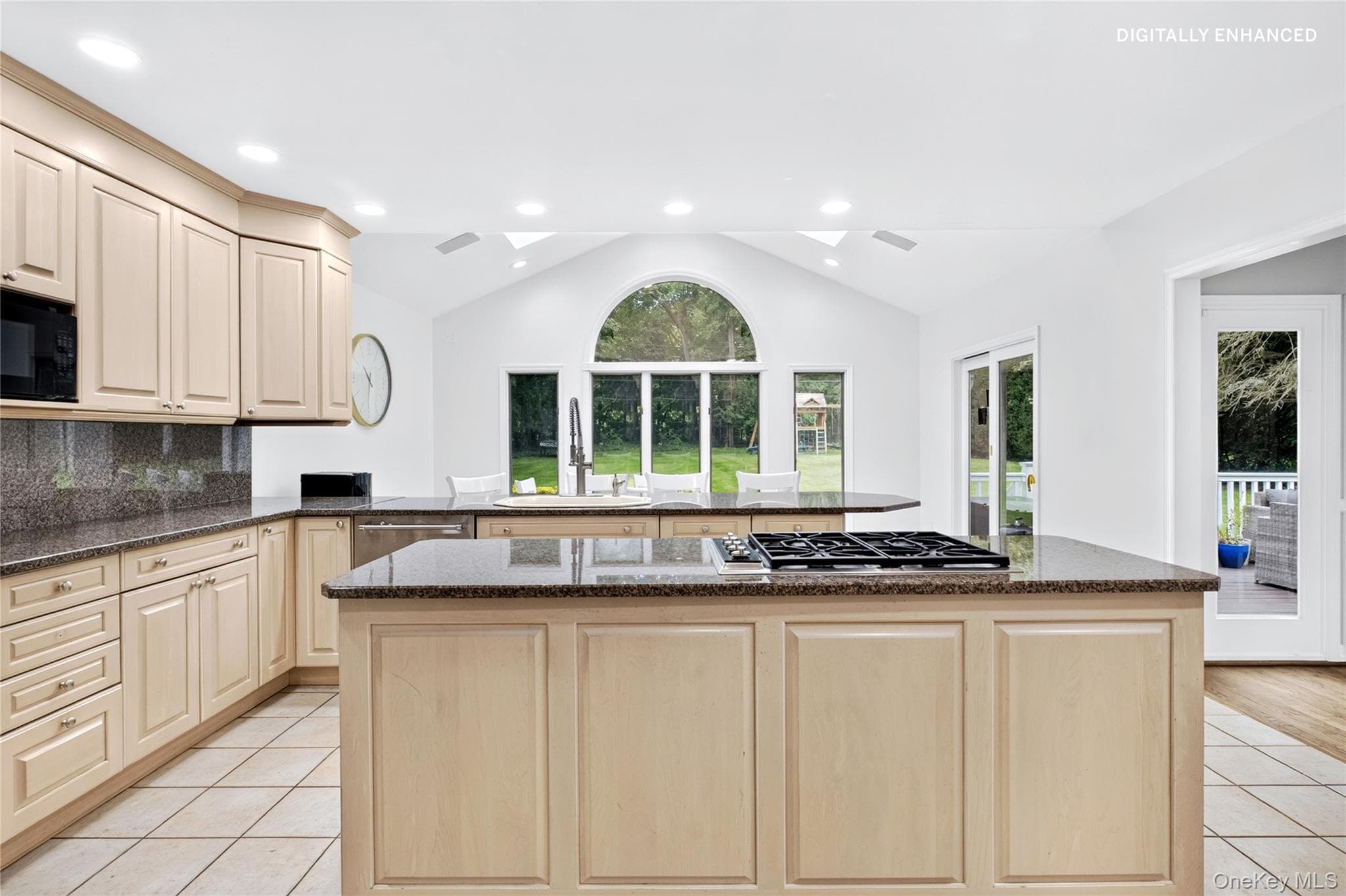 14 Maplewood Lane thumbnail 11