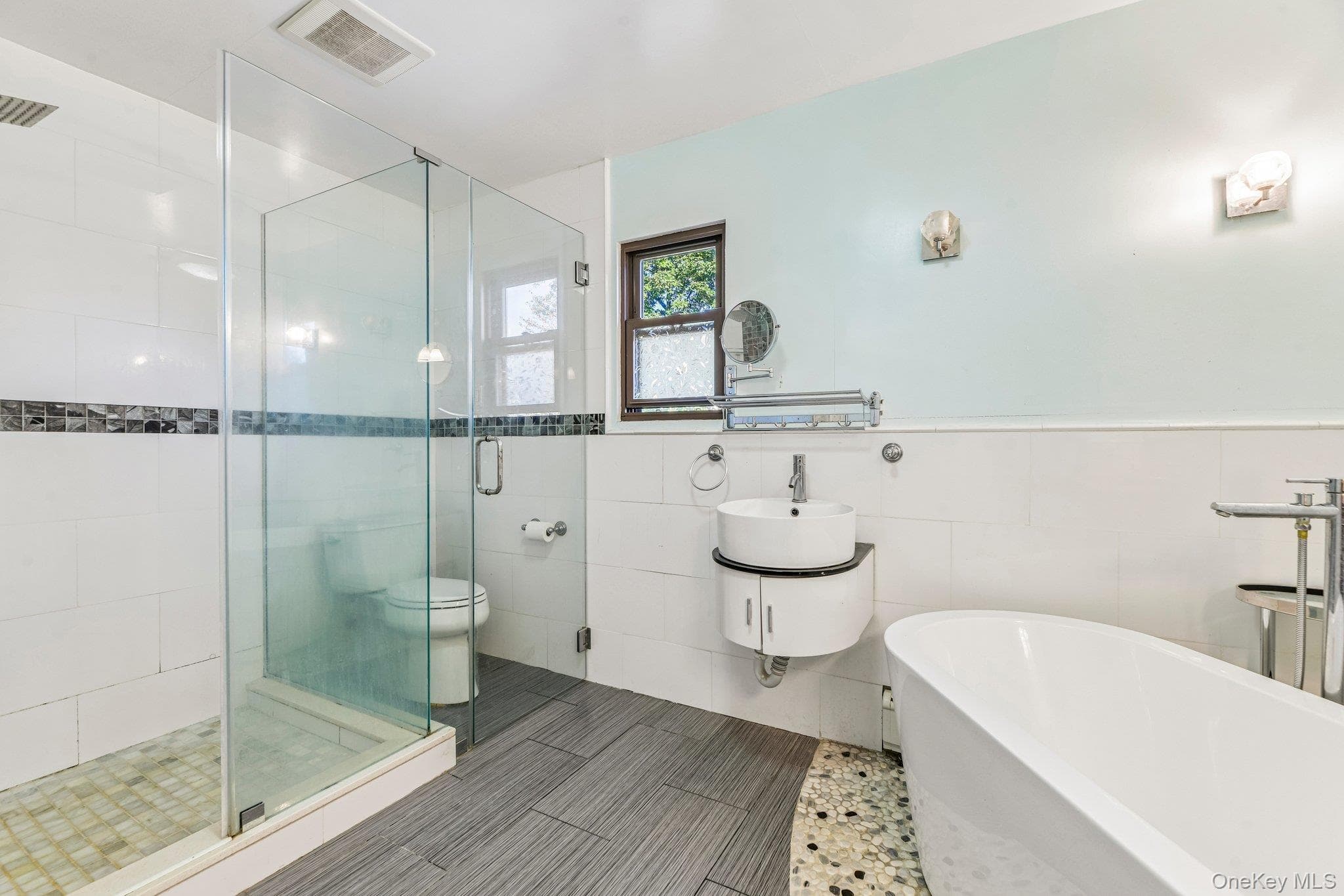 81 Twin Oaks Drive thumbnail 13