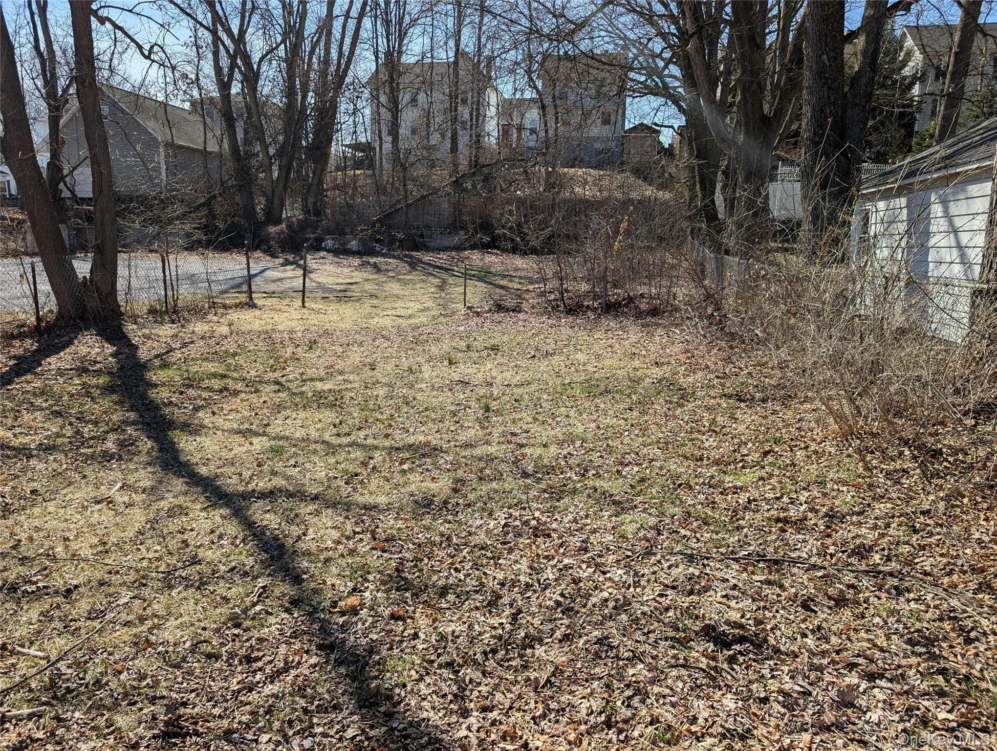 Brown Avenue thumbnail 6