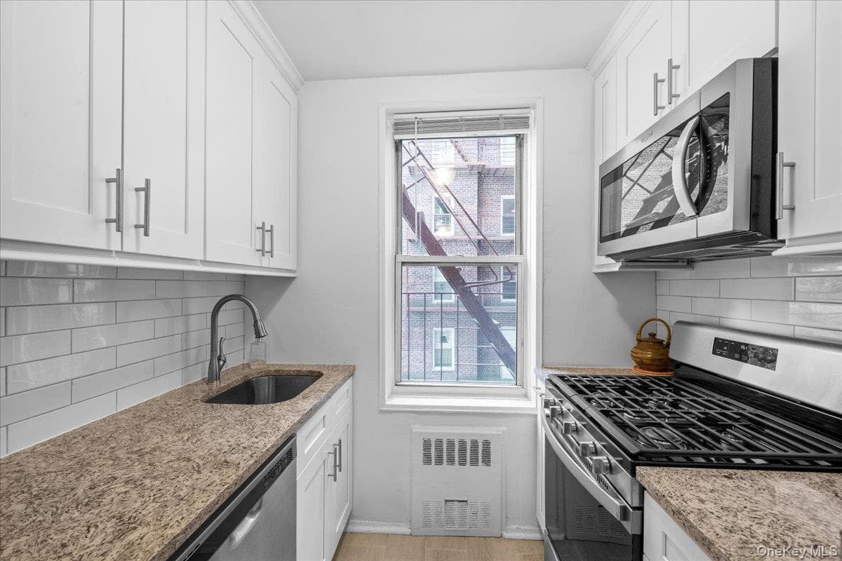 601 Kappock Street Unit: 2F thumbnail 7