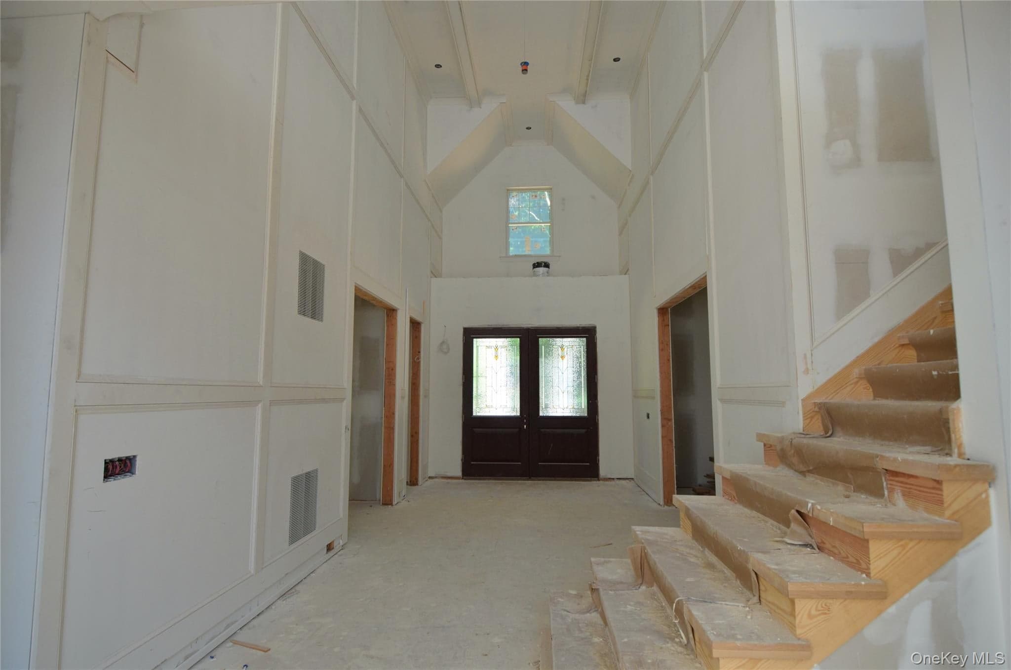 550 Moriches Road thumbnail 6