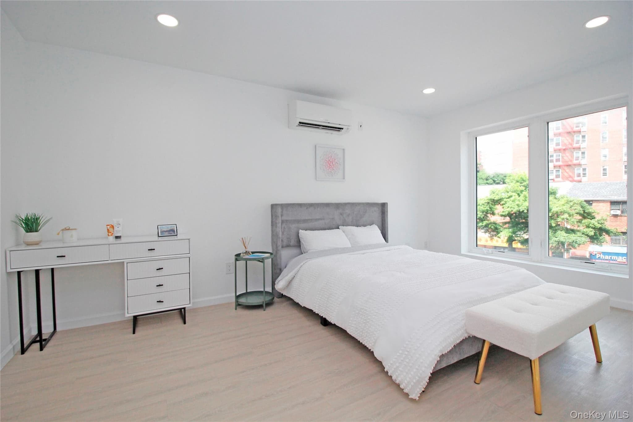 13450 Blossom Avenue Unit: 4C thumbnail 6