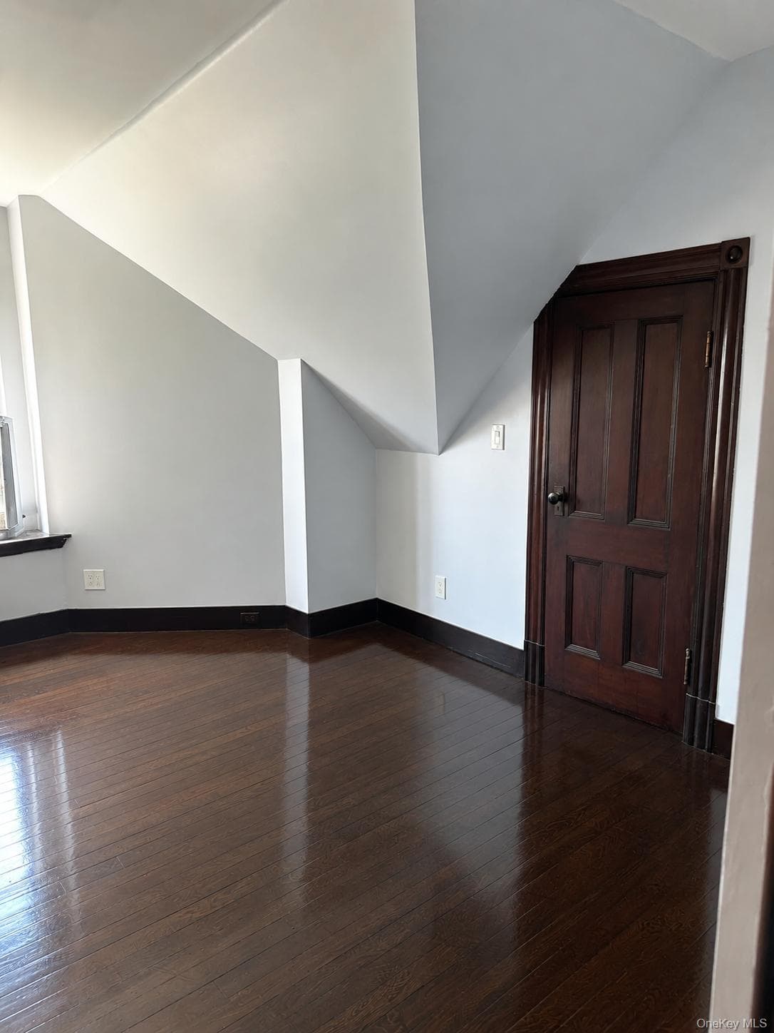 101 Summit Avenue thumbnail 17