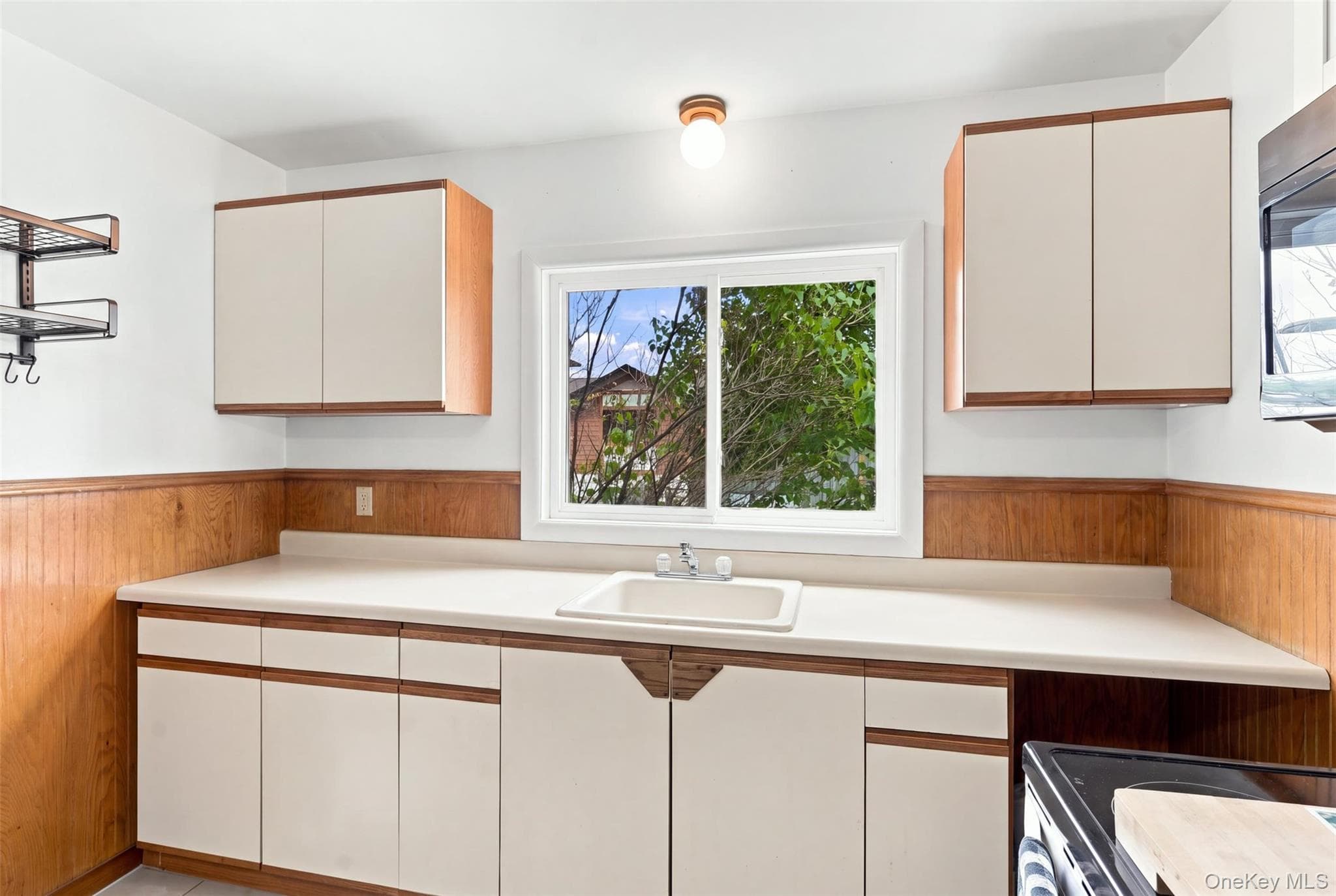638 Sergeant Palmateer Way thumbnail 11