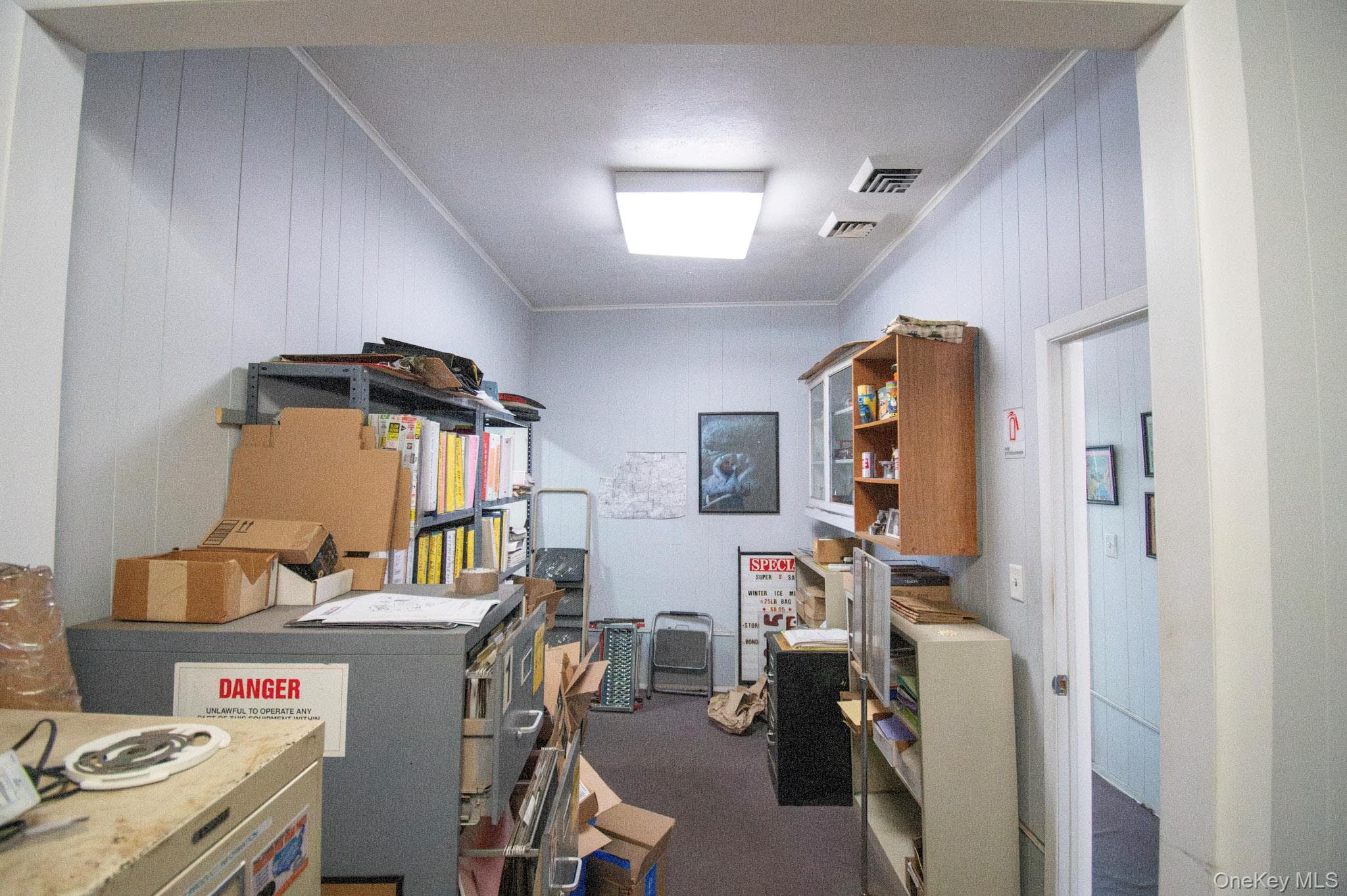 514 Merrick Road thumbnail 15