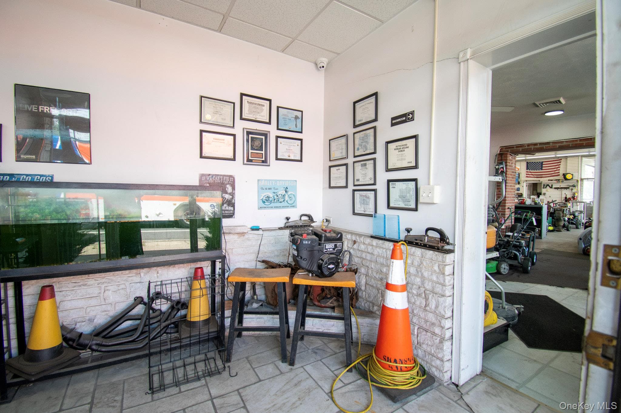 514 Merrick Road thumbnail 7