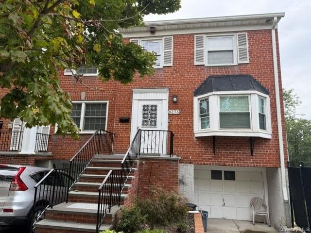 6275 Douglaston Parkway Unit: 11, Little Neck