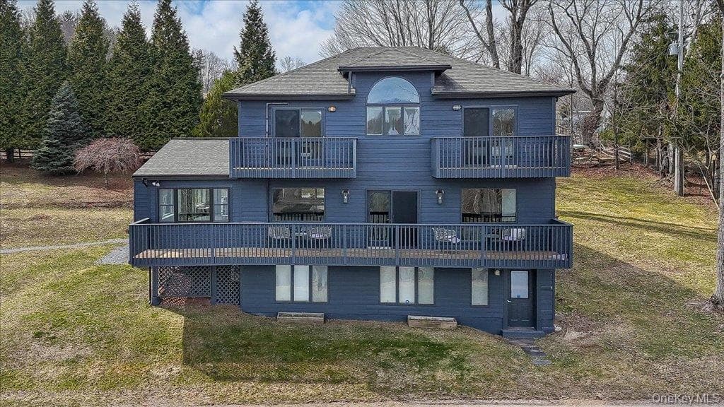 363 Hurd Road, Bethel