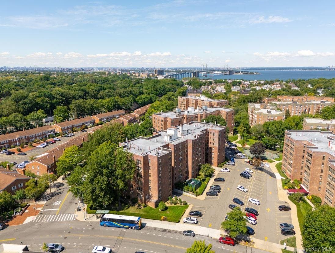 18-75 Corporal Kennedy Street Unit: 3J thumbnail 22
