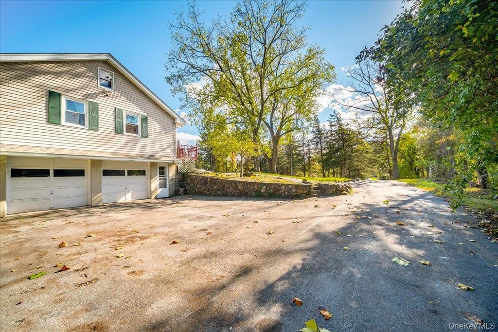 58 Ryerson Road thumbnail 44