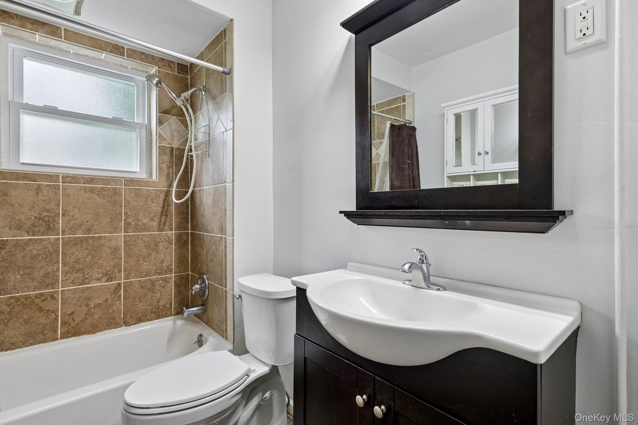 195 River Avenue thumbnail 12
