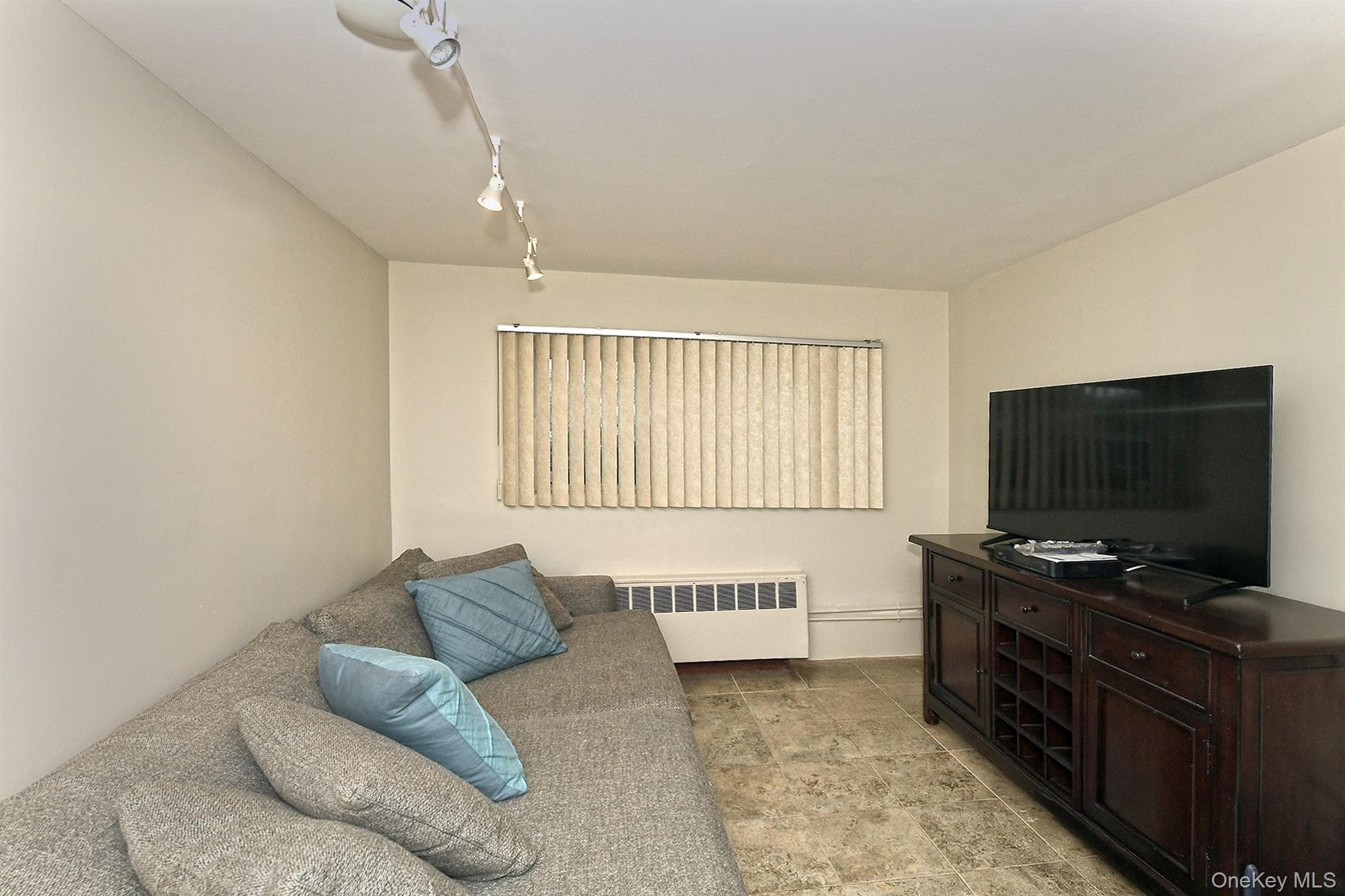 3730 Bernard Drive thumbnail 26
