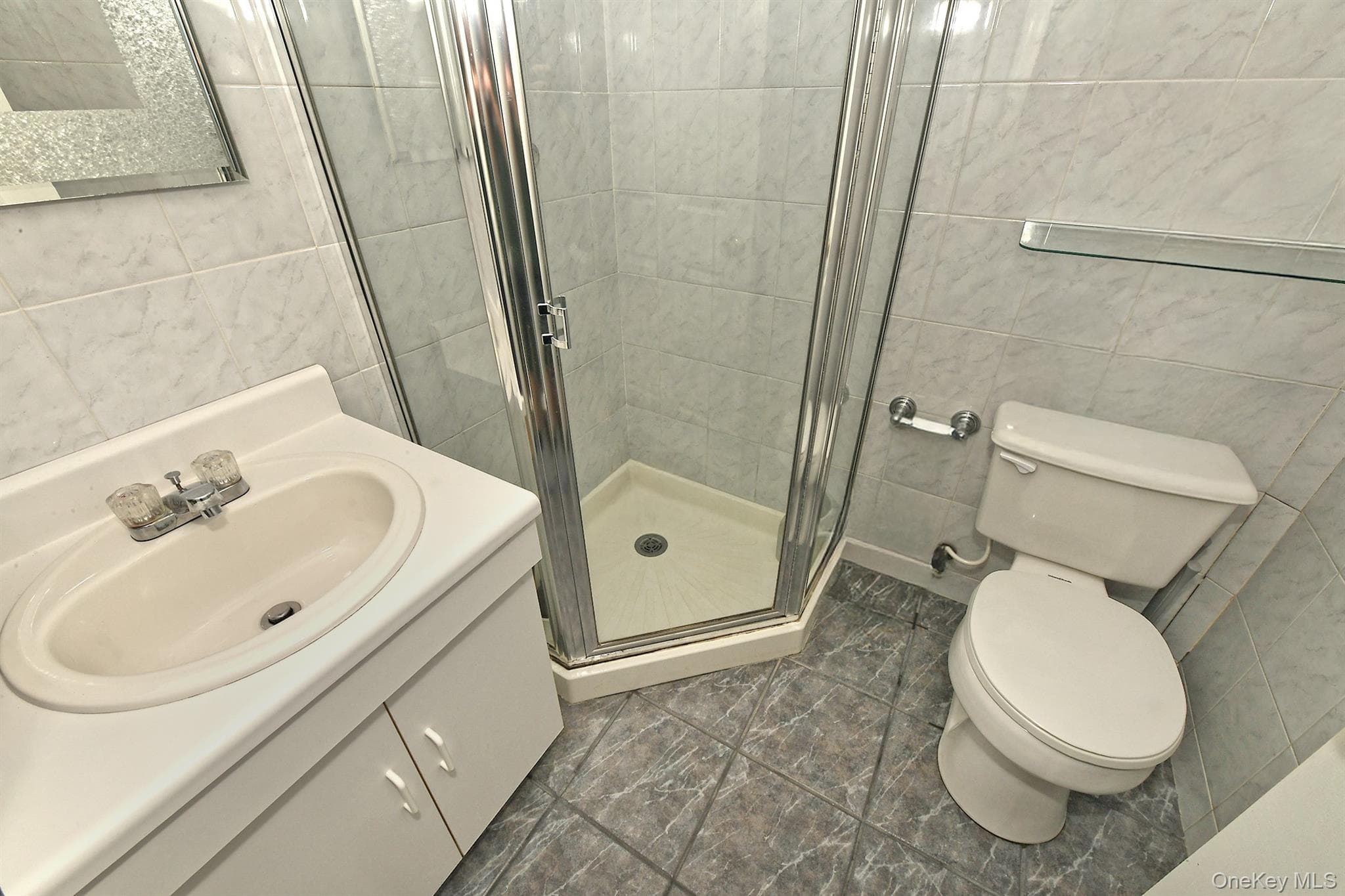 3730 Bernard Drive thumbnail 25