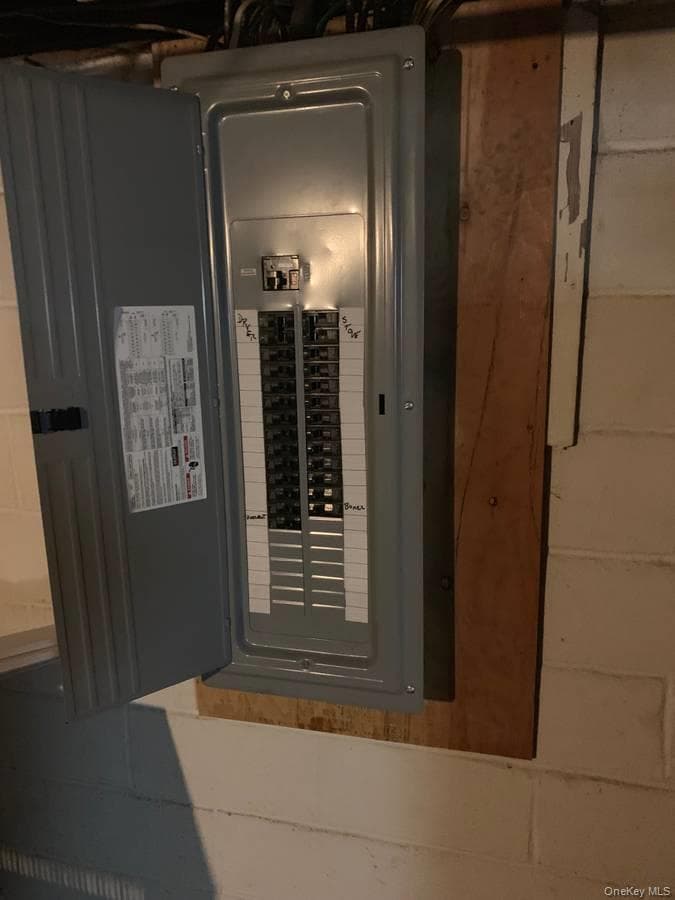2210 New York Avenue thumbnail 17