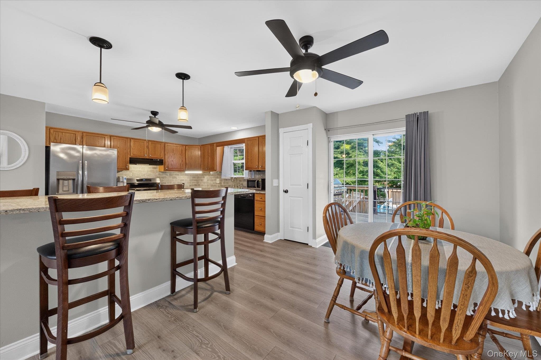 2 Linden Drive thumbnail 14
