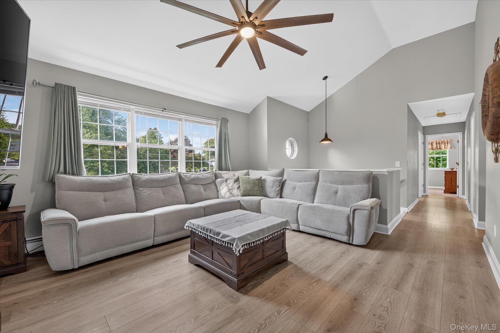 2 Linden Drive thumbnail 9