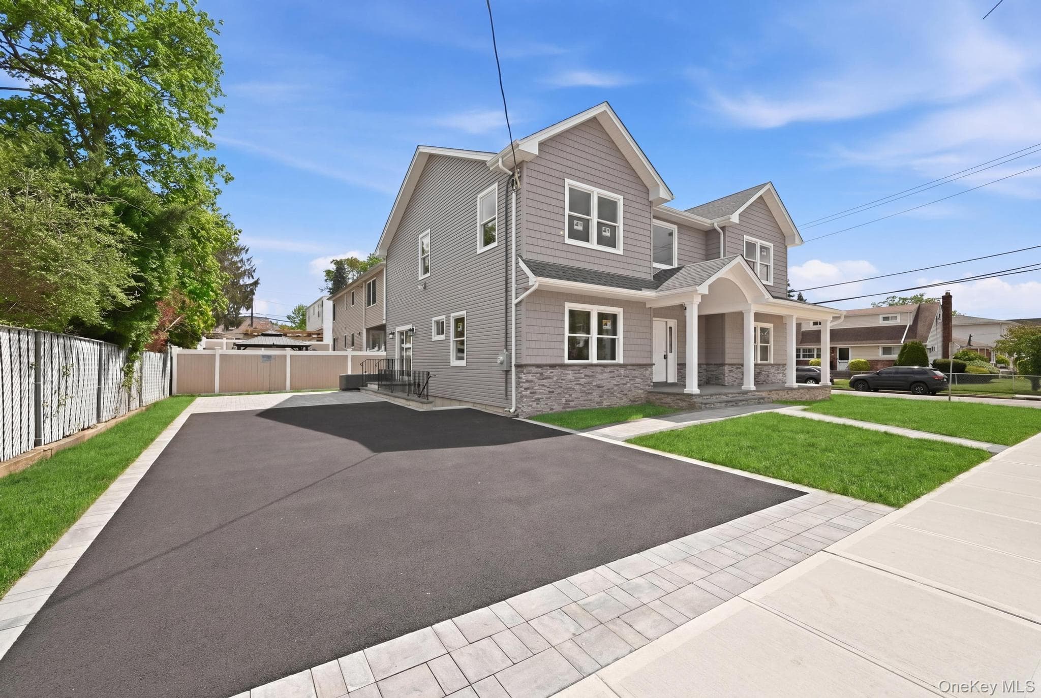 447 Keller Avenue thumbnail 3
