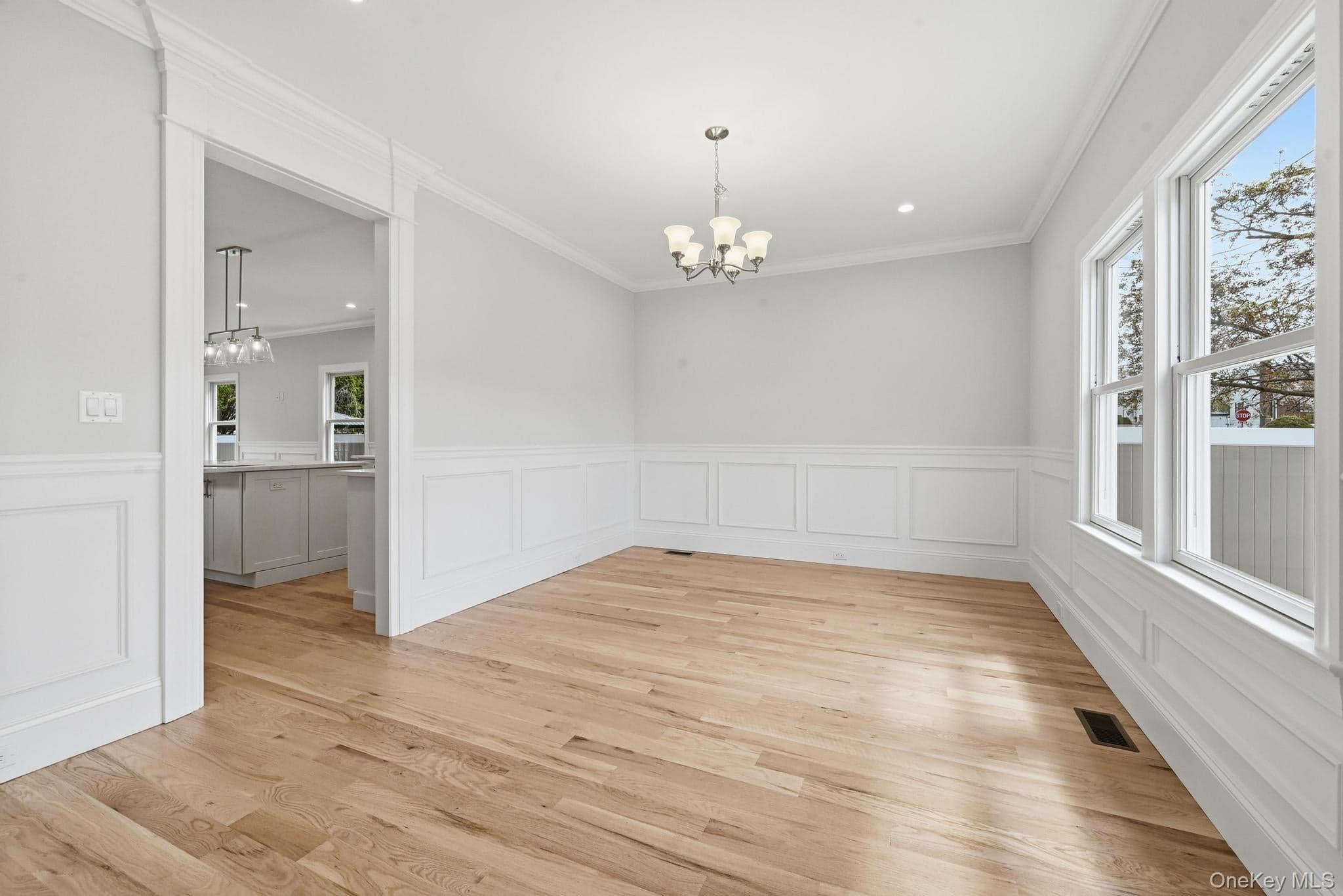 447 Keller Avenue thumbnail 12