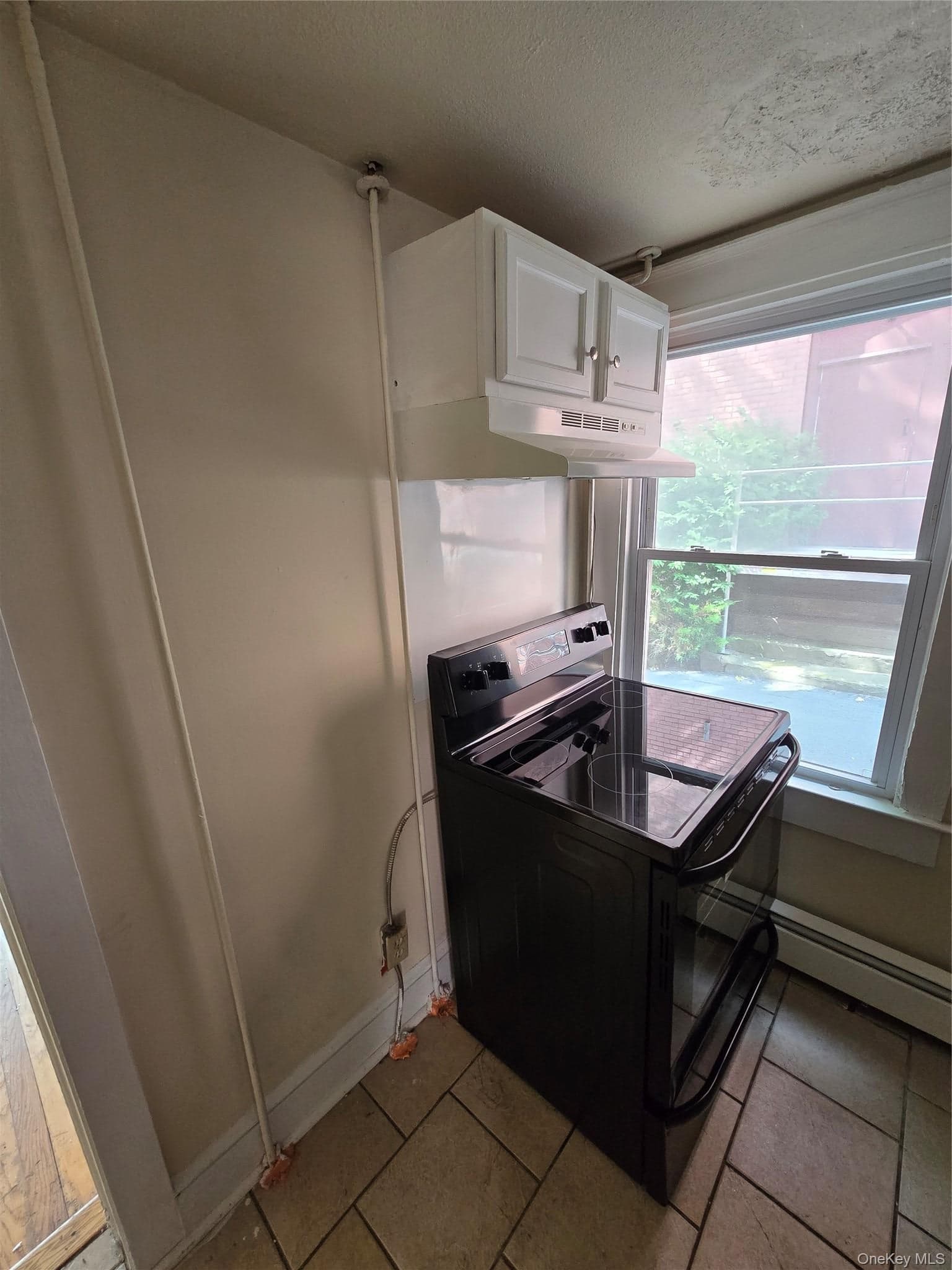 17 N Clover Street thumbnail 9