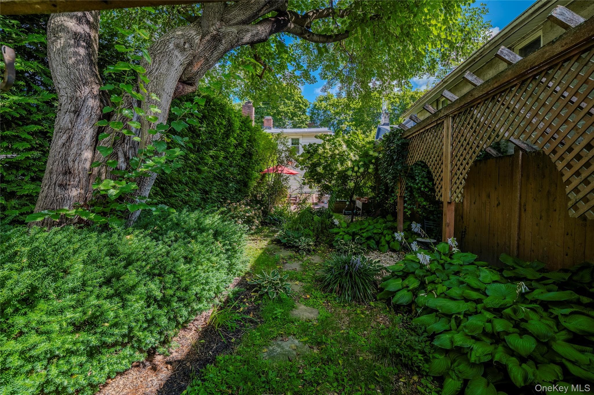 13 Kemble Avenue thumbnail 2