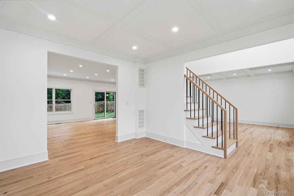 93 Morton Boulevard thumbnail 14