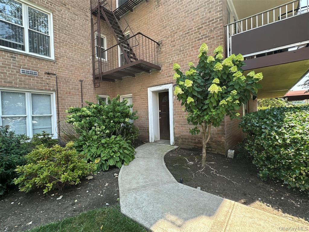 212-30 23 Ave Ave Unit: l2 thumbnail 2