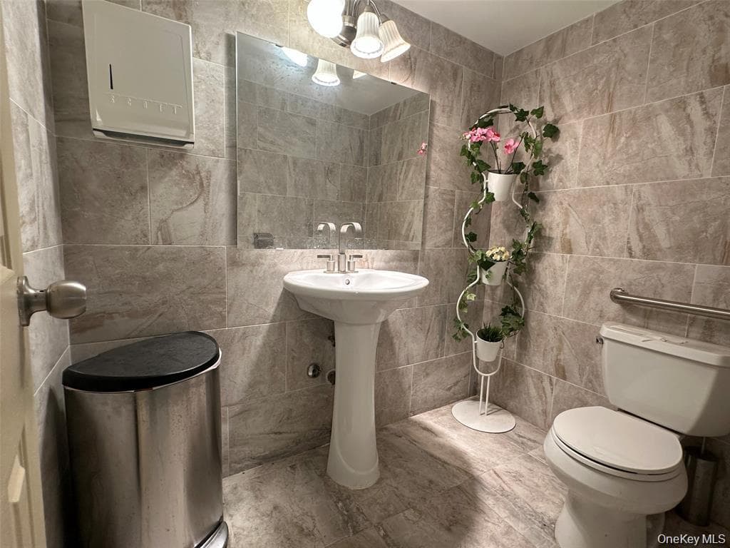 212-30 23 Ave Ave Unit: l2 thumbnail 9
