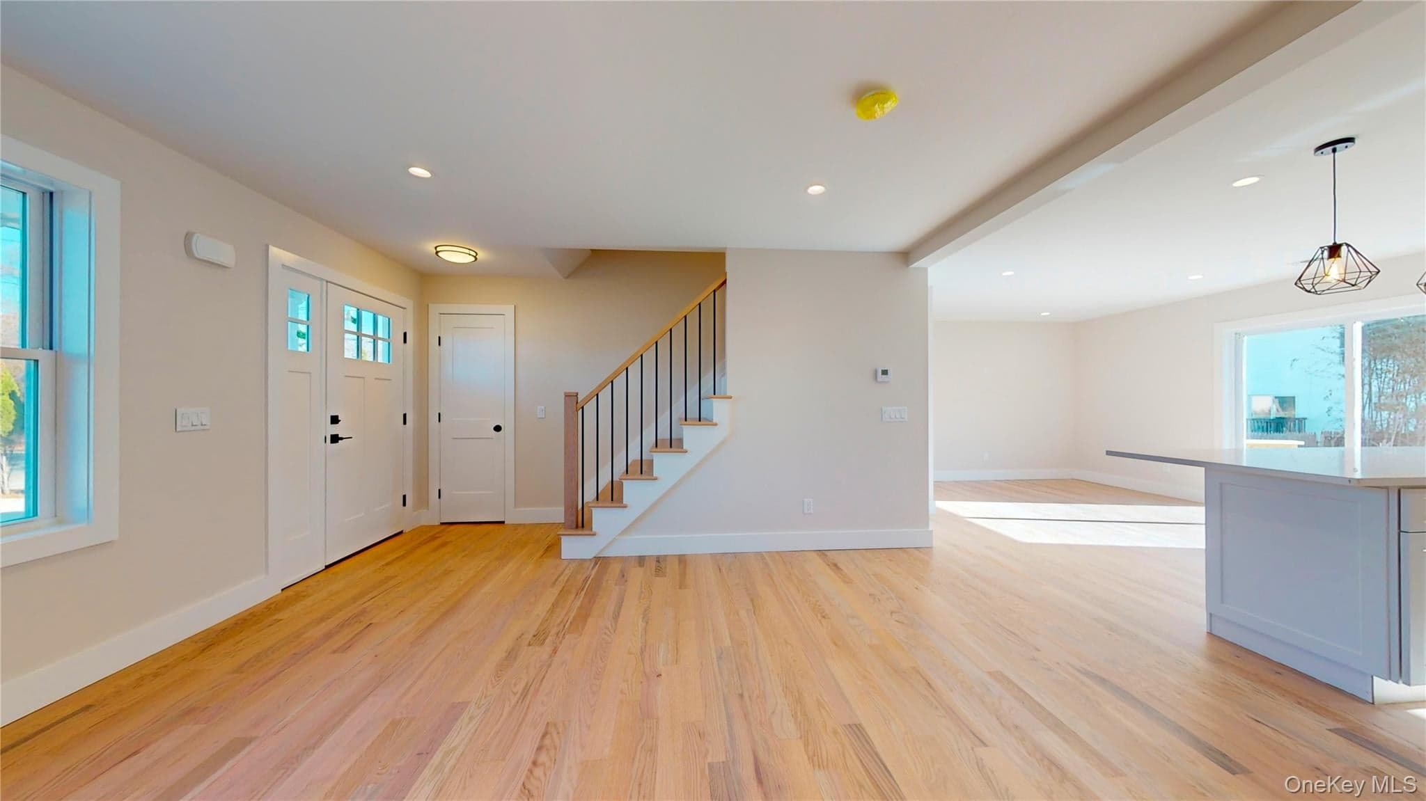 66 W Rugby Drive thumbnail 3