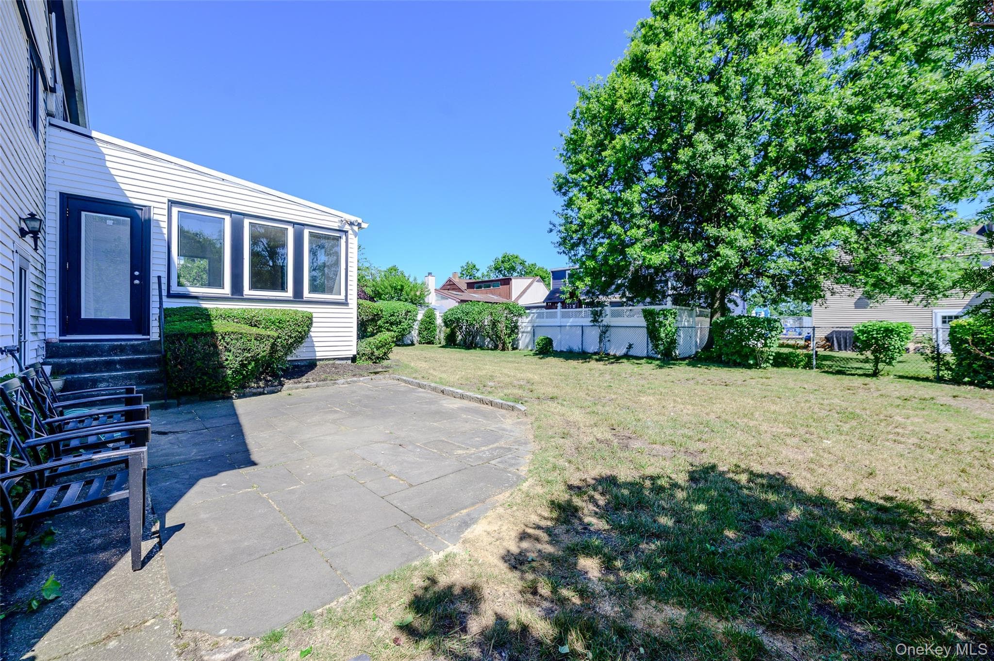 190 W Waukena Avenue thumbnail 22