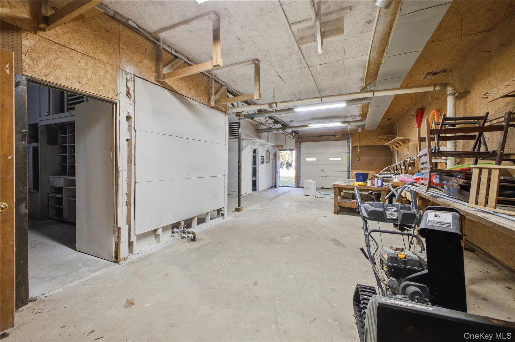 111 Bowen Hill Road thumbnail 31
