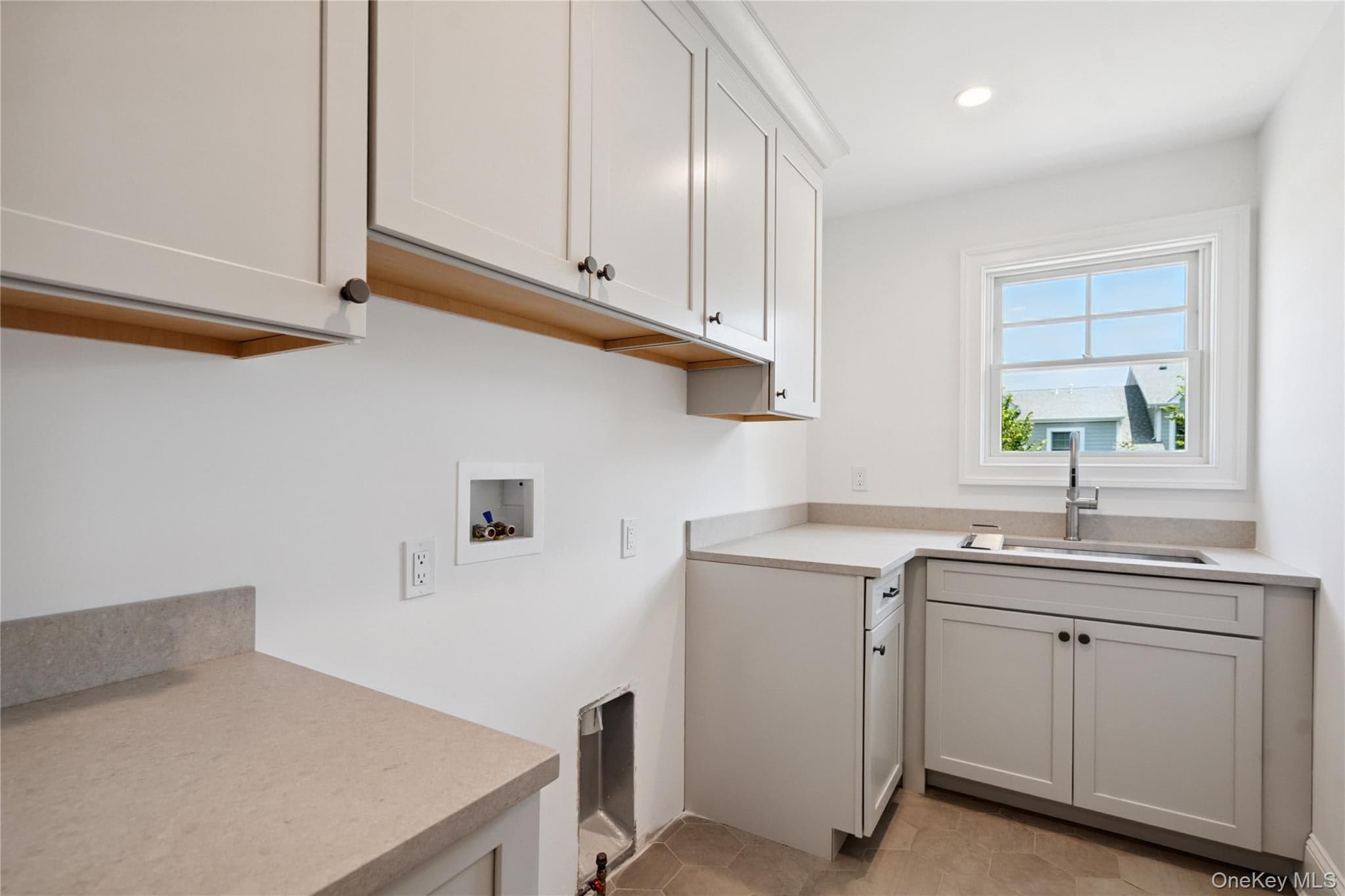46 Plainview Road thumbnail 34