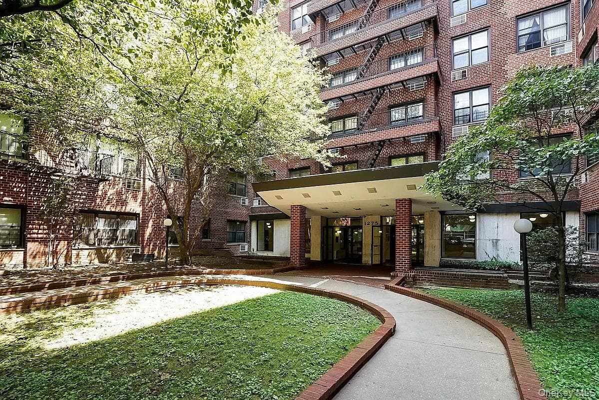 1275 E 51st 51 Street Unit: 4M, Brooklyn