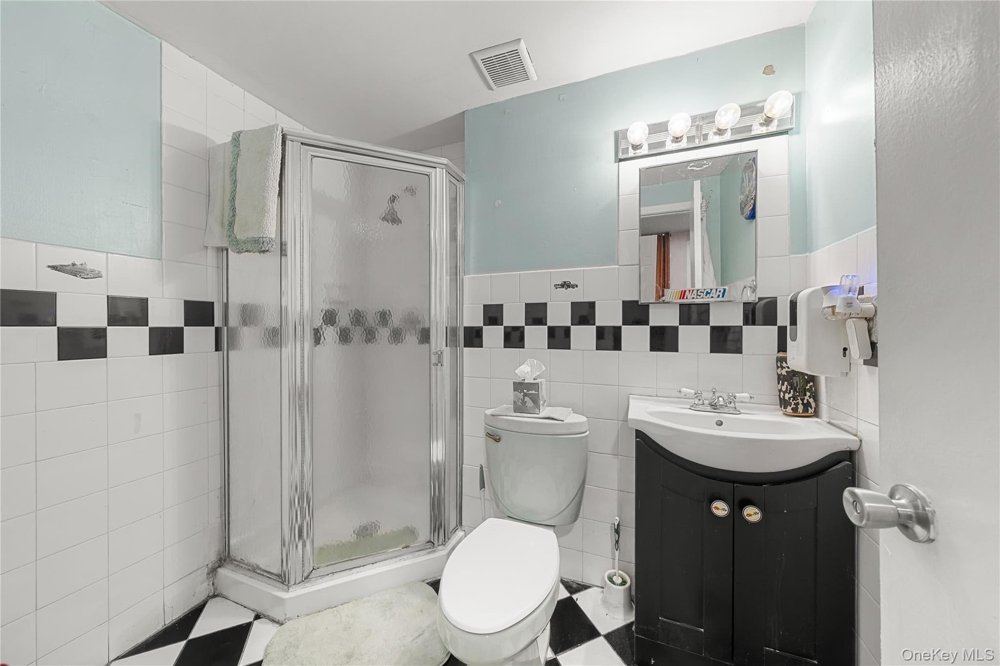 14 Mineola Street thumbnail 26
