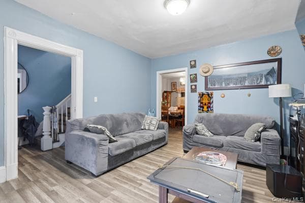 216 Dubois Street thumbnail 6