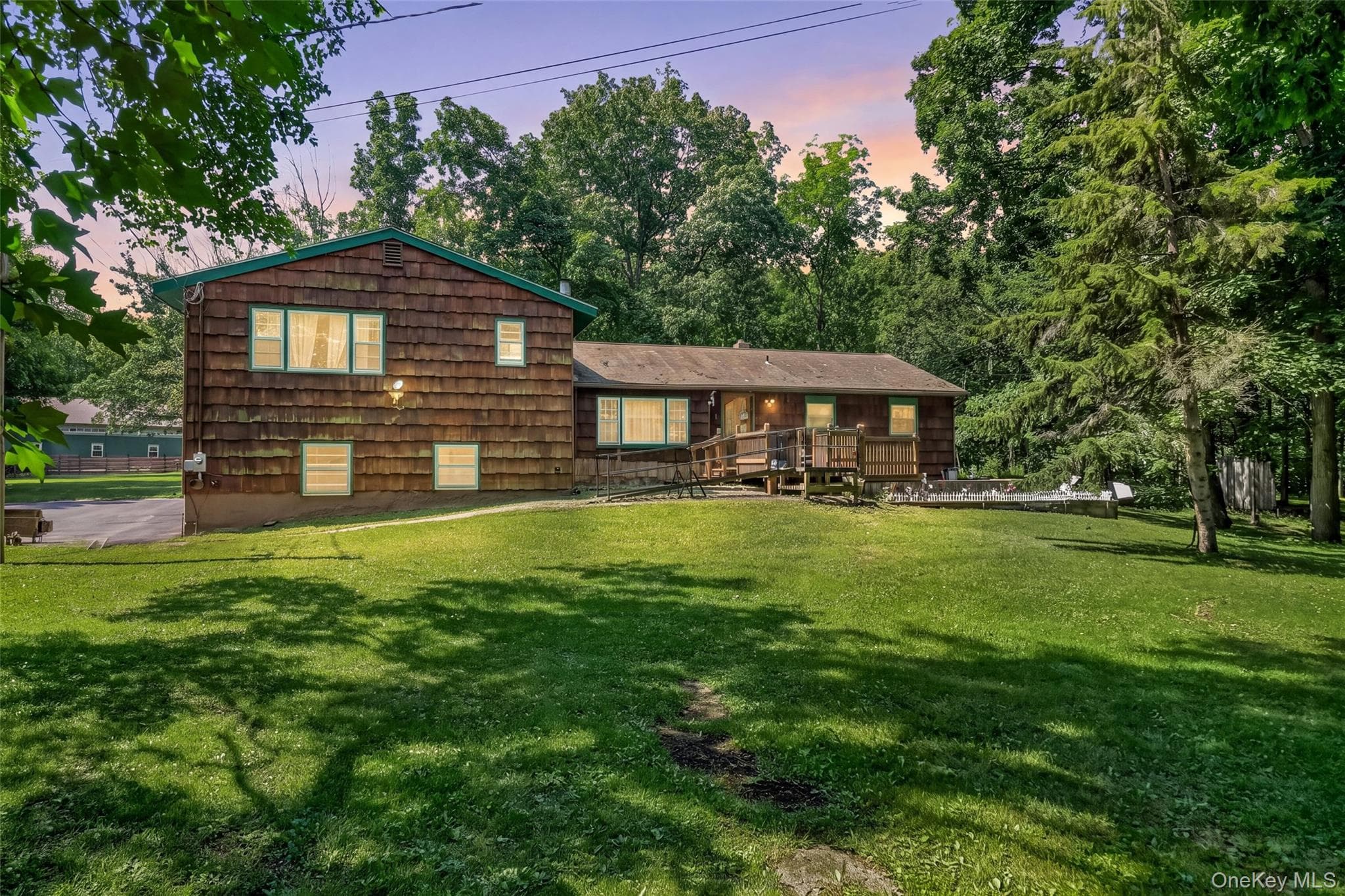 2536 Wingdale Mtn Road thumbnail 27