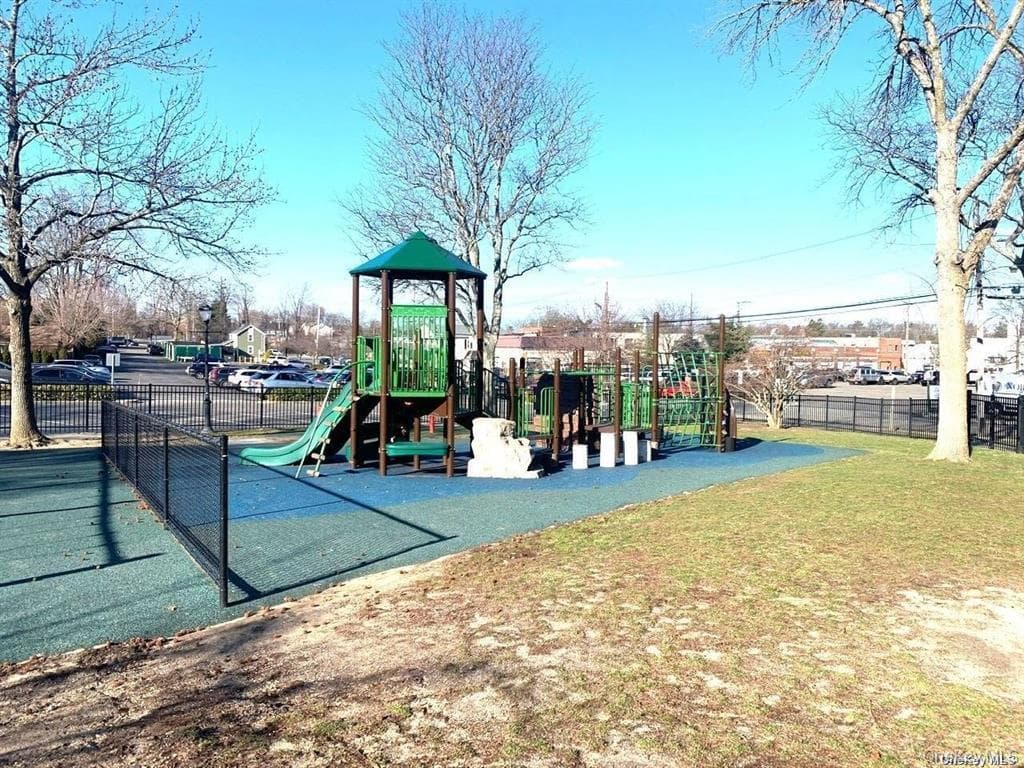 15 Gaynor Avenue Unit: 3E thumbnail 11