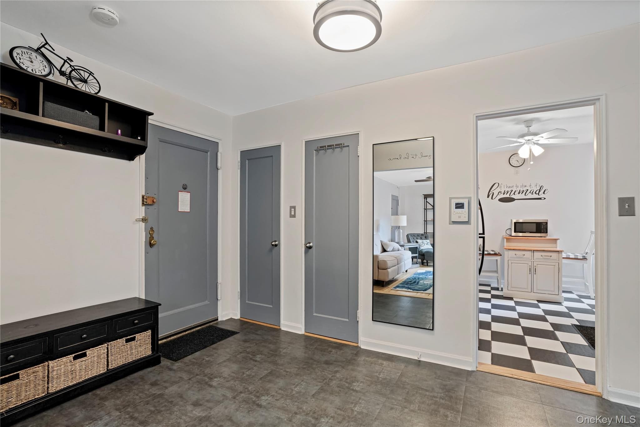 2271 Knapp Street Unit: 5D thumbnail 9