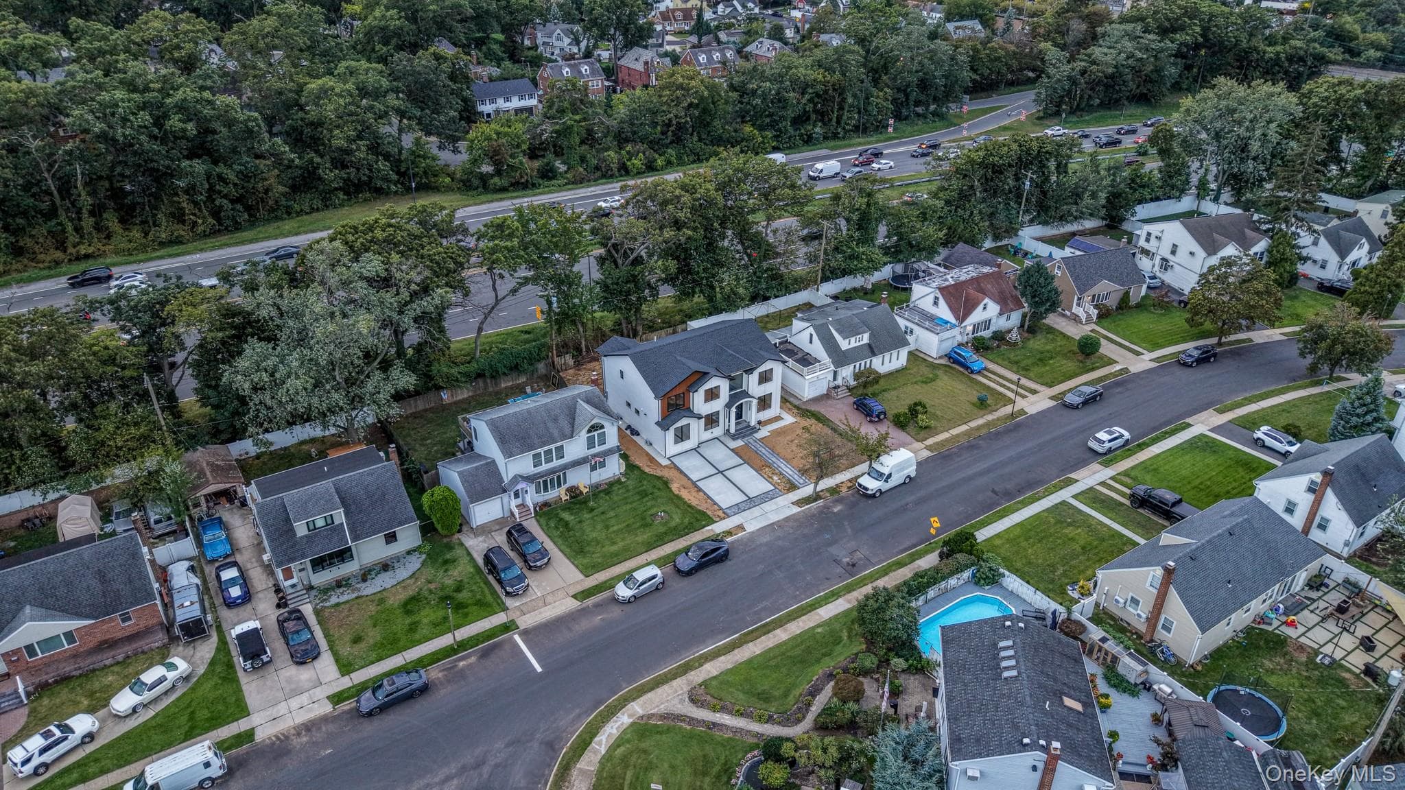 940 Southern Drive thumbnail 40