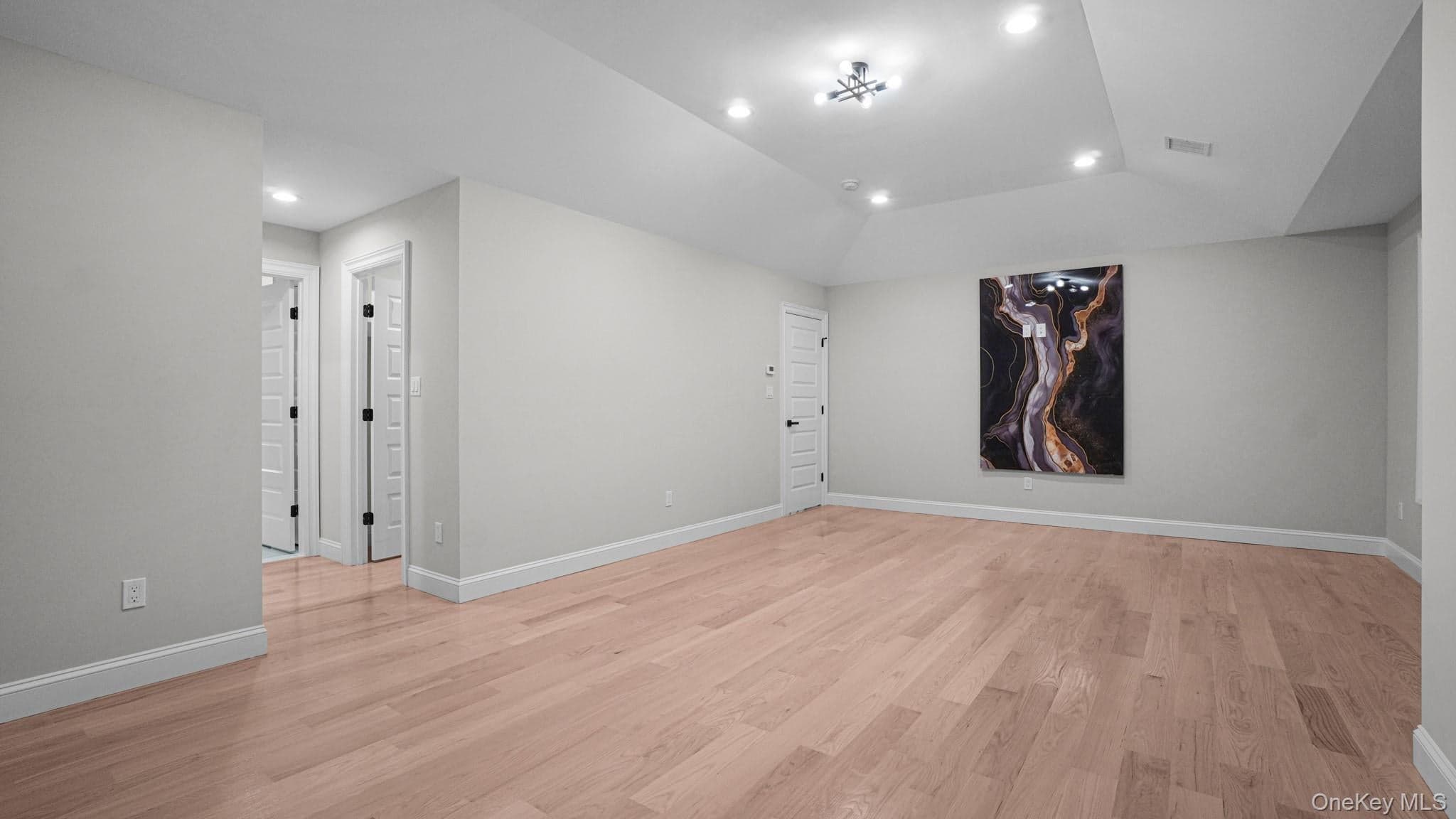 940 Southern Drive thumbnail 28
