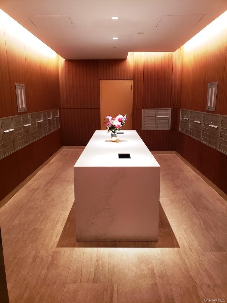 13835 39th Avenue Unit: 12L thumbnail 16