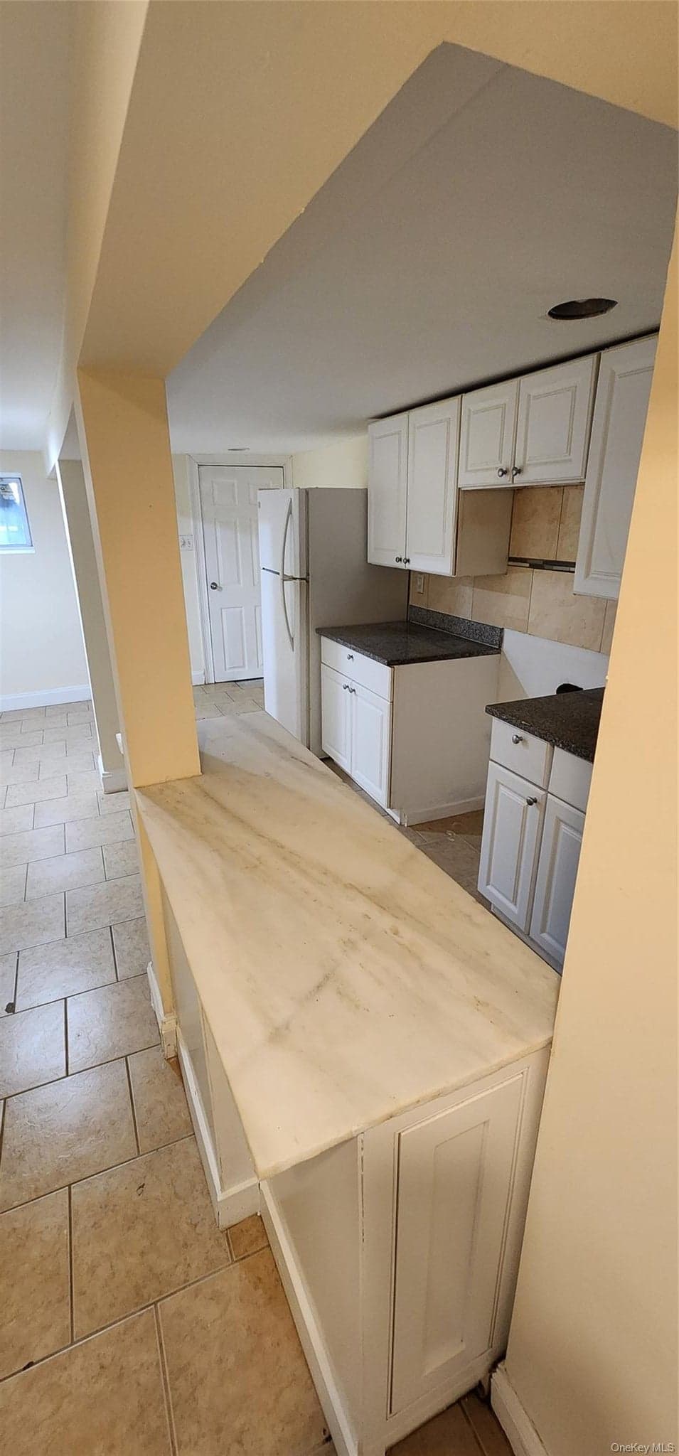 88 Hemlock St thumbnail 18