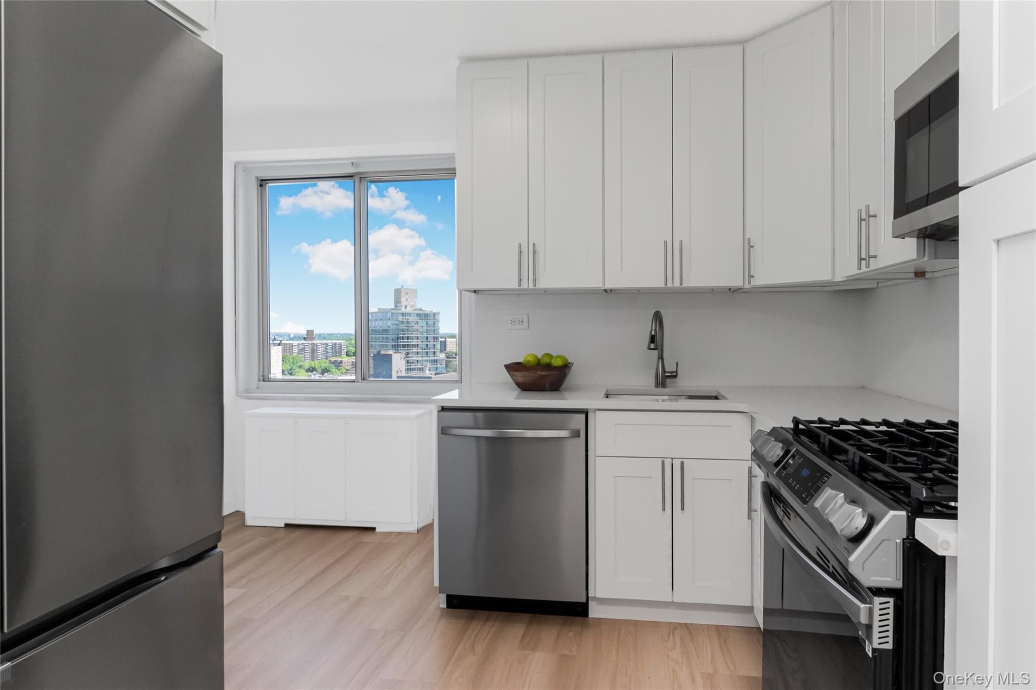 3333 Henry Hudson Parkway Unit: 21R, Bronx