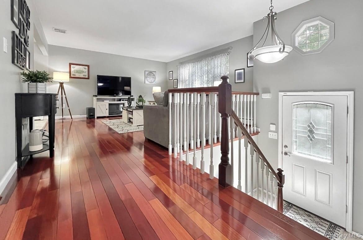 51 Prospect Street thumbnail 5